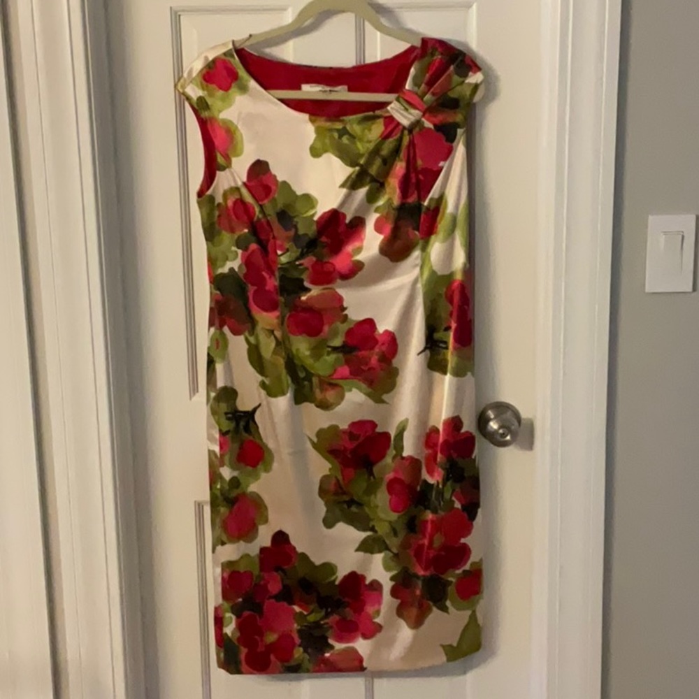 Women’s cap sleeve satin dress